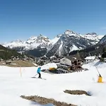 Marlenca 2 By Vacations, Familienwohnung Mit Bergblick In Der Naehe Des Skilift-kulm Daire Arosa
