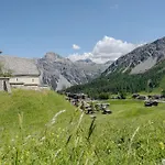 Marlenca 2 By Vacations, Familienwohnung Mit Bergblick In Der Naehe Des Skilift-kulm *