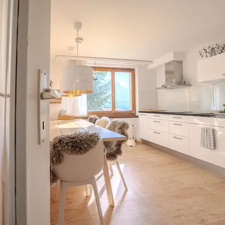 Appartement Marlenca 2 By Vacations, Familienwohnung Mit Bergblick In Der Naehe Des Skilift-kulm