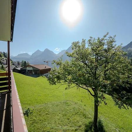 Appartement Marlenca 2 By Vacations, Familienwohnung Mit Bergblick In Der Naehe Des Skilift-kulm Arosa