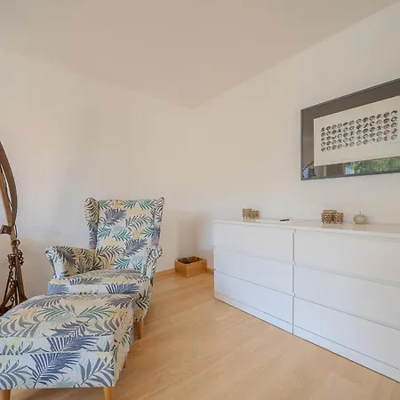 Marlenca 2 By Vacations, Familienwohnung Mit Bergblick In Der Nähe Des Skilift-kulm *