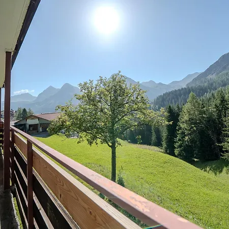 Marlenca 2 By Vacations, Familienwohnung Mit Bergblick In Der Nähe Des Skilift-kulm * Arosa